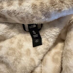 The North Face Leopard Print Faux Fur zipper jacket
